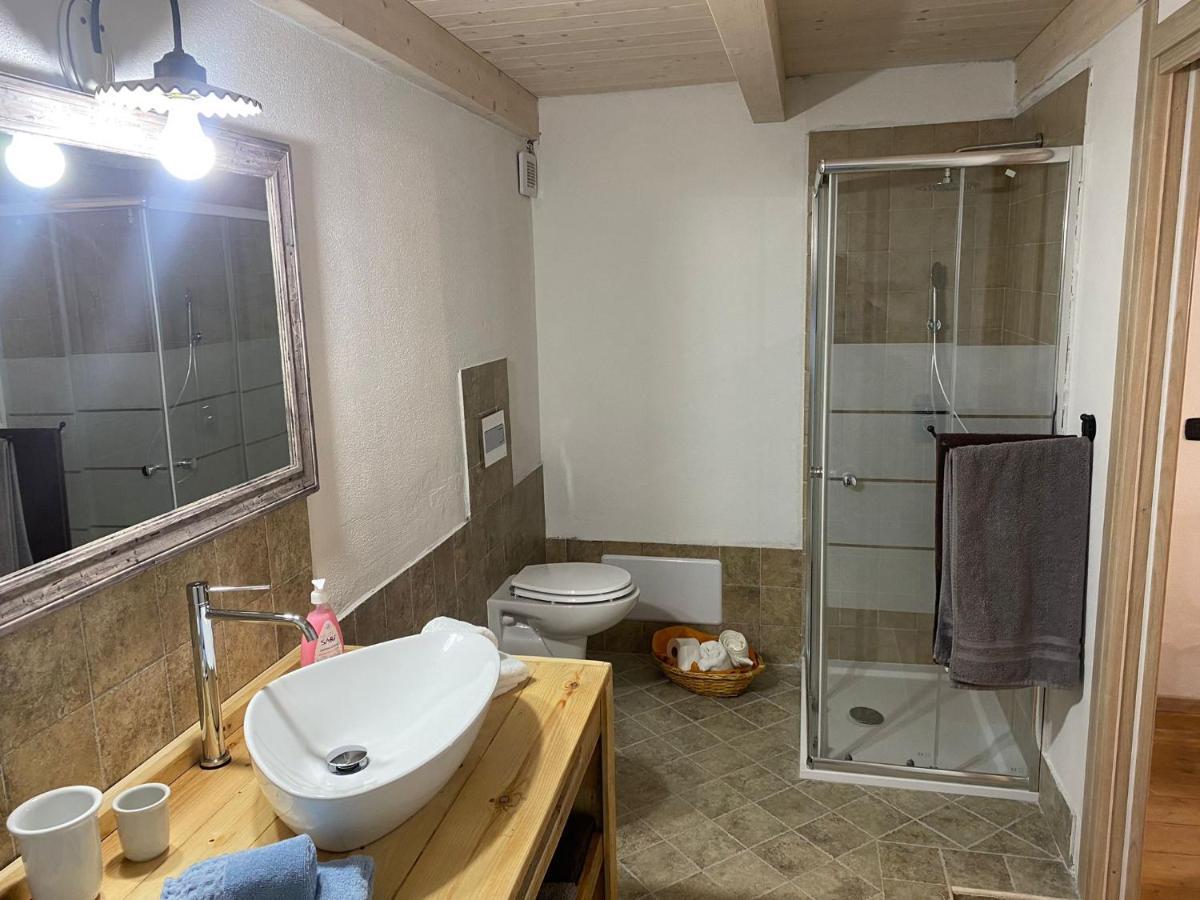 Guest House Tzia Udroni Ossi Bagian luar foto